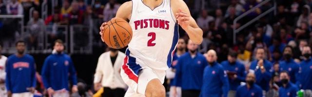 生涯首次砍三双各项数据回暖 状元正在兑现天赋